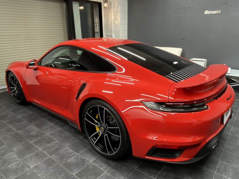 ポルシェ 911(Type992) Turbo S スポーツクロノ・エグゾースト PASMスポーツシャシー メーカーOP1,551,276  中古車