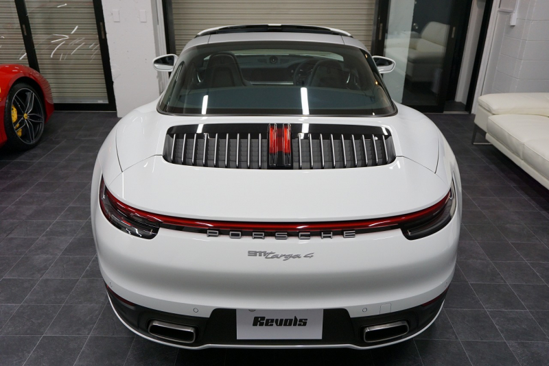 ポルシェ 911(Type992) 911 Type992 Targa 4  スポーツクロノ グラファイトブルーレザーインテリア クラシックホイール 中古車 中古車