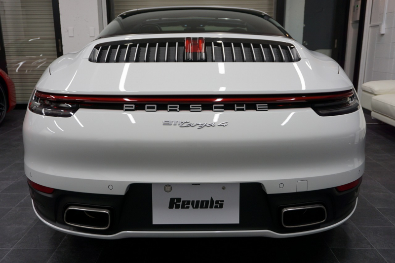ポルシェ 911(Type992) 911 Type992 Targa 4  スポーツクロノ グラファイトブルーレザーインテリア クラシックホイール 中古車 中古車