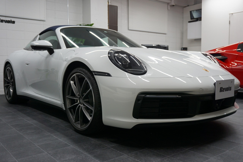 ポルシェ 911(Type992) 911 Type992 Targa 4  スポーツクロノ グラファイトブルーレザーインテリア クラシックホイール 中古車 中古車
