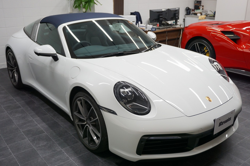 ポルシェ 911(Type992) 911 Type992 Targa 4  スポーツクロノ グラファイトブルーレザーインテリア クラシックホイール 中古車 中古車