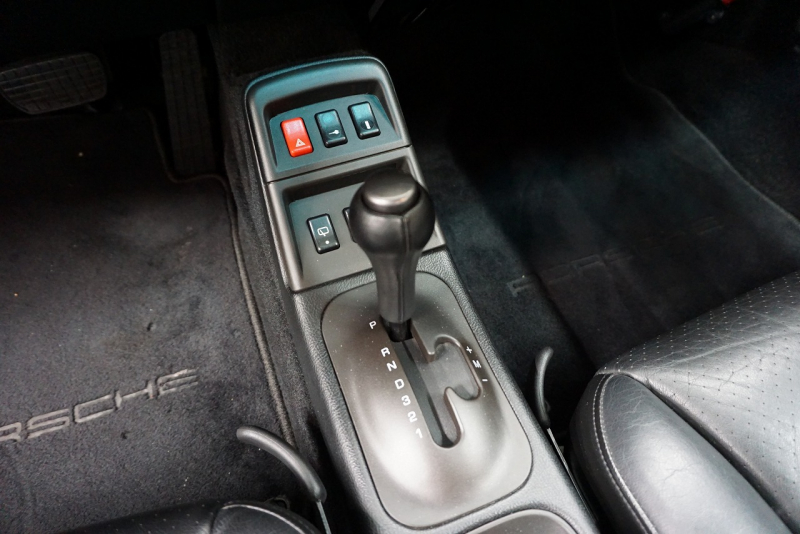 ポルシェ 911(Type993) 911（Type993）Carrera S Tip 正規ディーラー車 ワイドボディー日本限定車 中古車 中古車