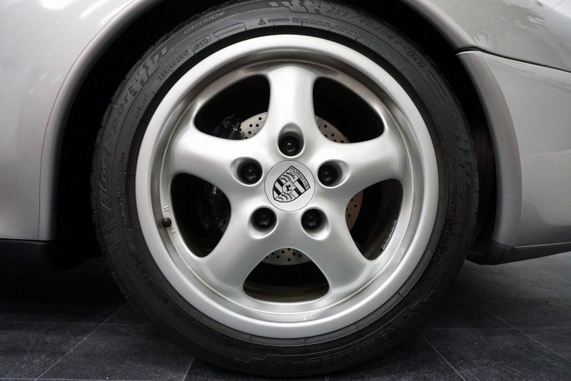 ポルシェ 911(Type993) 911（Type993）Carrera S Tip 正規ディーラー車 ワイドボディー日本限定車 中古車 中古車