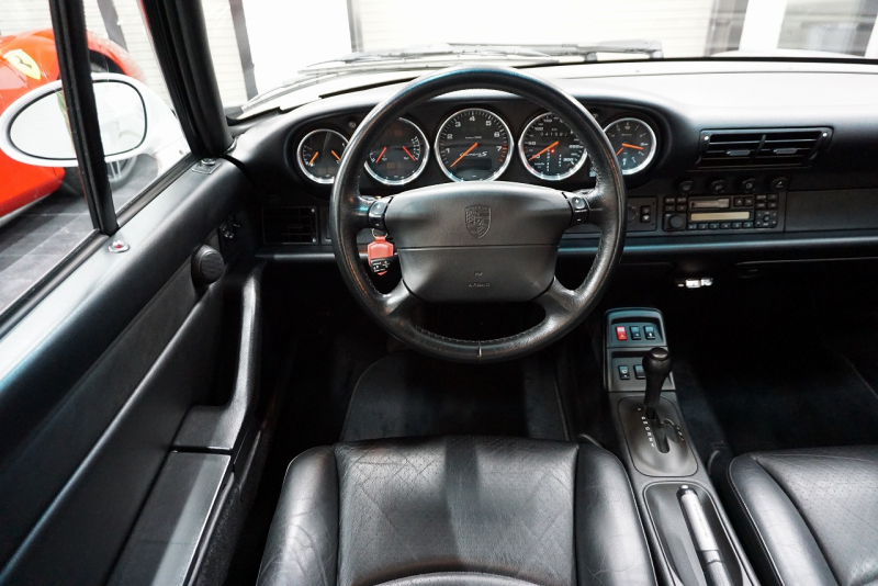 ポルシェ 911(Type993) 911（Type993）Carrera S Tip 正規ディーラー車 ワイドボディー日本限定車 中古車 中古車