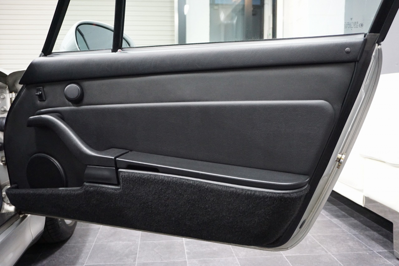 ポルシェ 911(Type993) 911（Type993）Carrera S Tip 正規ディーラー車 ワイドボディー日本限定車 中古車 中古車