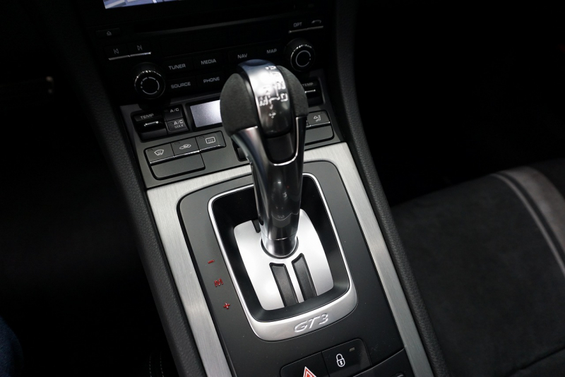 ポルシェ 911(Type991) 911GT3 クラブスポーツパッケージ スポクロ Fリフト GTシルバー　OP242.2 中古車 中古車