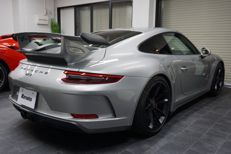 ポルシェ 911(Type991) 911GT3 クラブスポーツパッケージ スポクロ Fリフト GTシルバー　OP242.2 中古車 中古車