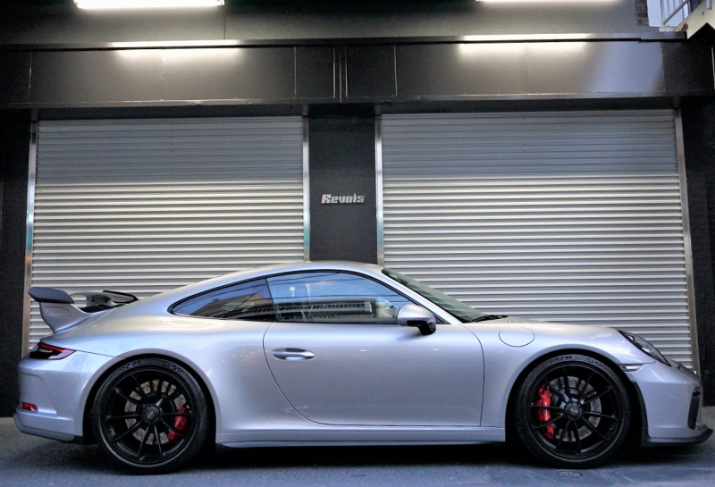 ポルシェ 911(Type991) 911GT3 クラブスポーツパッケージ スポクロ Fリフト GTシルバー　OP242.2 中古車 中古車