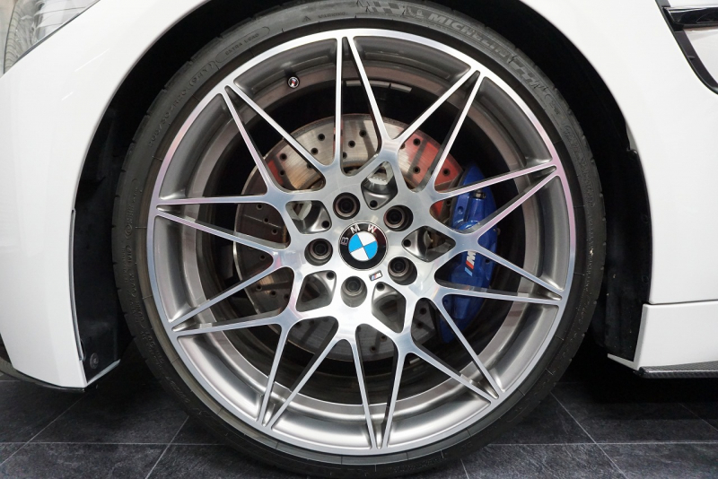 BMW Mシリーズ M4 Competition 正規ディーラーDCT M PERFORMANCEカーボンスポイラー REMUS可変マフラー 中古車 中古車