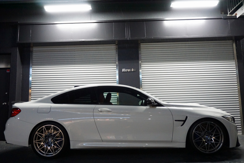 BMW Mシリーズ M4 Competition 正規ディーラーDCT M PERFORMANCEカーボンスポイラー REMUS可変マフラー 中古車 中古車