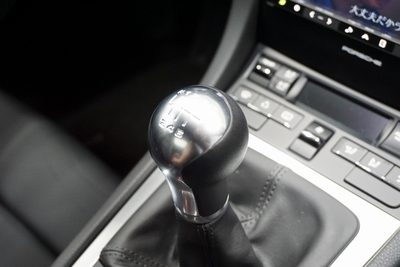 ポルシェ 911(Type991) Type991.1 Carrera S 7MT スポーツクロノパッケージ  PASMスポーツシャーシ  中古車