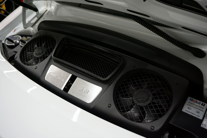 ポルシェ 911(Type991) Type991.1 Carrera S 7MT スポーツクロノパッケージ  PASMスポーツシャーシ  中古車