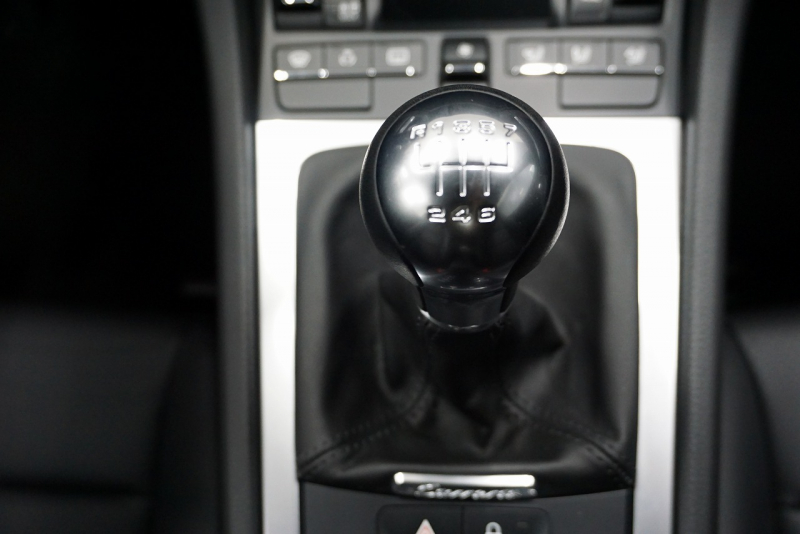 ポルシェ 911(Type991) Type991.1 Carrera S 7MT スポーツクロノパッケージ  PASMスポーツシャーシ  中古車