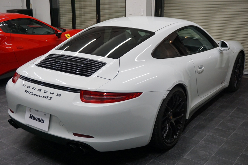 ポルシェ 911(Type991) 911(Type991.1) 2015y 911Carrera GTS LEDヘッド GTSインテリア＆カーボンインテリア Bカメラ キャララホワイトメタリック  中古車