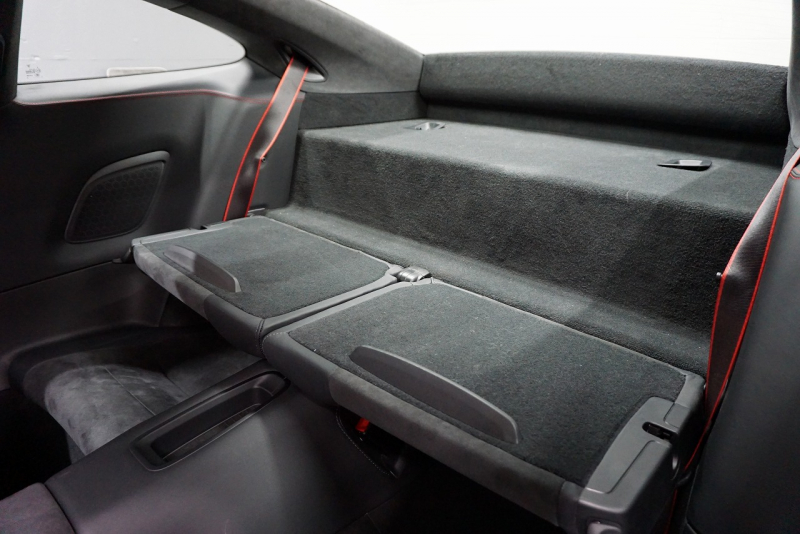 ポルシェ 911(Type991) 911(Type991.1) 2015y 911Carrera GTS LEDヘッド GTSインテリア＆カーボンインテリア Bカメラ キャララホワイトメタリック  中古車