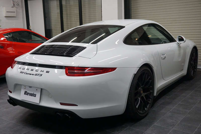 ポルシェ 911(Type991) 911(Type991.1) 2015y 911Carrera GTS LEDヘッド GTSインテリア＆カーボンインテリア Bカメラ キャララホワイトメタリック  中古車
