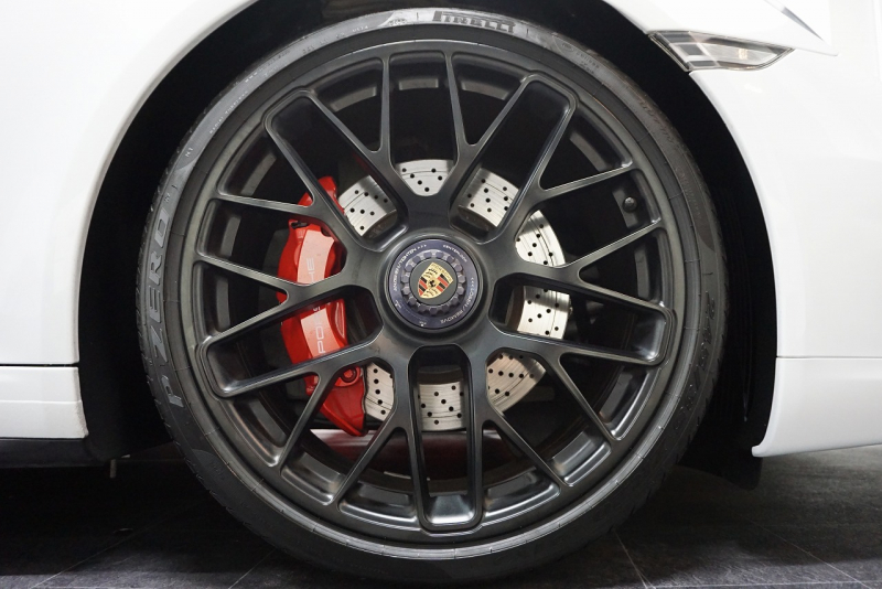 ポルシェ 911(Type991) 911(Type991.1) 2015y 911Carrera GTS LEDヘッド GTSインテリア＆カーボンインテリア Bカメラ キャララホワイトメタリック  中古車