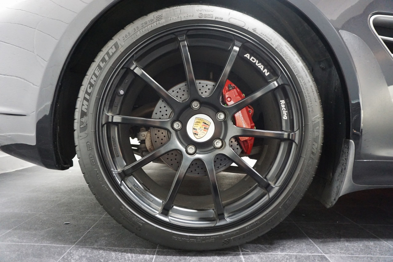 ポルシェ ボクスター BOXSTER（Type987） 正規ディーラー5MT パワークラフトマフラー ADVAN RACING19AW 社外2DINナビ・Bカメラ・HDMI 中古車 中古車