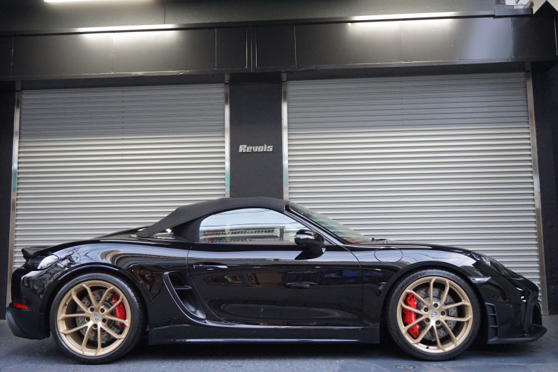 ポルシェ 718スパイダー 718spyder 4.0PDK 正規ディーラー禁煙車  中古車