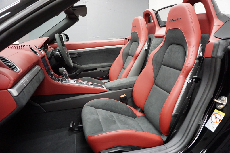 ポルシェ 718スパイダー 718spyder 4.0PDK 正規ディーラー禁煙車  中古車