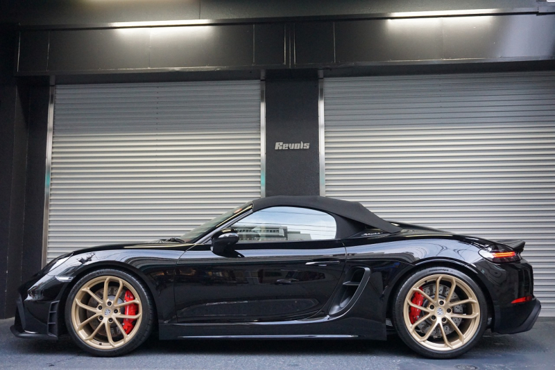 ポルシェ 718スパイダー 718spyder 4.0PDK 正規ディーラー禁煙車  中古車