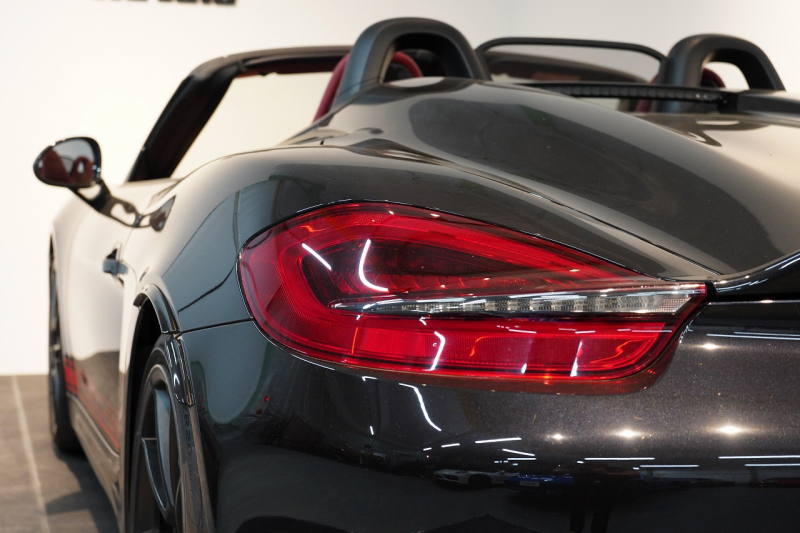 ポルシェ ボクスター Boxster(Type981) Spyder スパイダークラシックインテリア カーボンスポーツバケットシート  中古車
