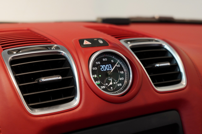 ポルシェ ボクスター Boxster(Type981) Spyder スパイダークラシックインテリア カーボンスポーツバケットシート  中古車