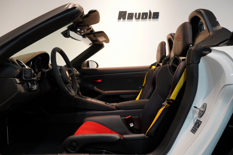 ポルシェ 718スパイダー RS PDK 登録済未使用車 OP652 ヴァイザッハPKG クロノPKG PCCB Fリフト ヴァイザッハインテリア 禁煙車 中古車 中古車