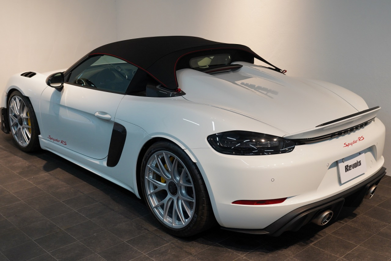 ポルシェ 718スパイダー RS PDK 登録済未使用車 OP652 ヴァイザッハPKG クロノPKG PCCB Fリフト ヴァイザッハインテリア 禁煙車 中古車 中古車