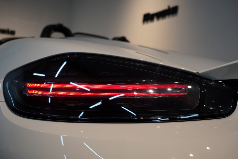 ポルシェ 718スパイダー RS PDK 登録済未使用車 OP652 ヴァイザッハPKG クロノPKG PCCB Fリフト ヴァイザッハインテリア 禁煙車 中古車 中古車