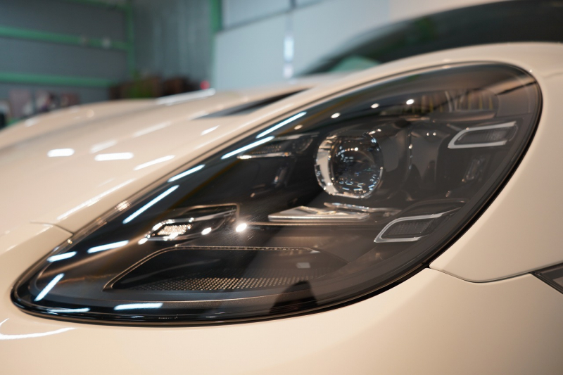 ポルシェ 718スパイダー RS PDK 登録済未使用車 OP652 ヴァイザッハPKG クロノPKG PCCB Fリフト ヴァイザッハインテリア 禁煙車 中古車 中古車