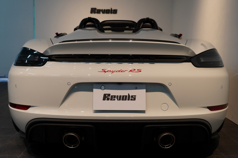 ポルシェ 718スパイダー RS PDK 登録済未使用車 OP652 ヴァイザッハPKG クロノPKG PCCB Fリフト ヴァイザッハインテリア 禁煙車 中古車 中古車