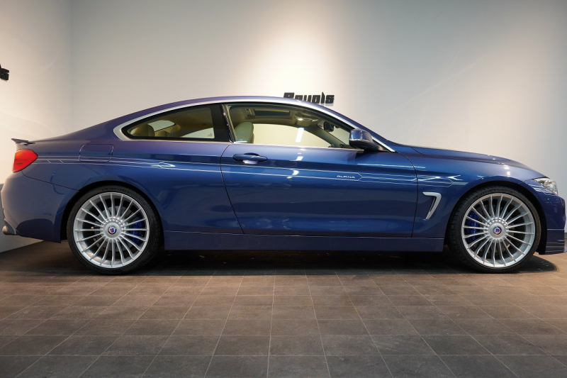 アルピナ B4 BiTurbo Coupe アルピナブルー ダッシュボードレザー 電動ガラスサンルーフ 禁煙車 中古車 中古車