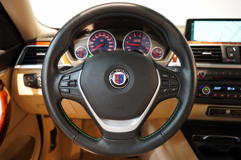 アルピナ B4 BiTurbo Coupe アルピナブルー ダッシュボードレザー 電動ガラスサンルーフ 禁煙車 中古車 中古車