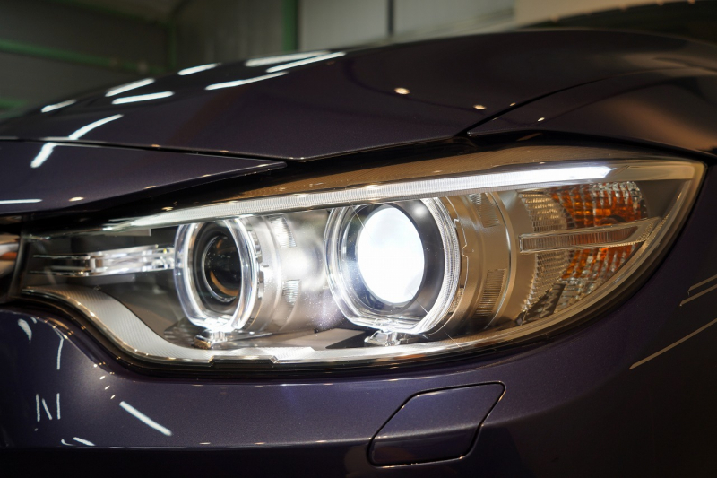 アルピナ B4 BiTurbo Coupe アルピナブルー ダッシュボードレザー 電動ガラスサンルーフ 禁煙車 中古車 中古車