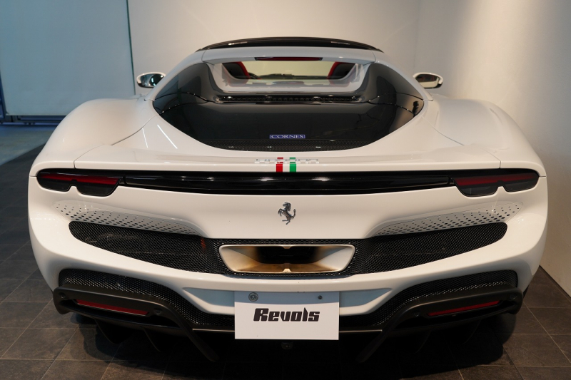 フェラーリ 296GTS 左H 正規ディーラー車 ワンオーナー 中古車 中古車