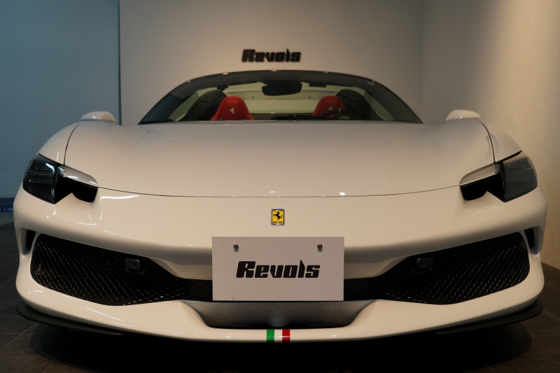 フェラーリ 296GTS 左H 正規ディーラー車 ワンオーナー 中古車 中古車