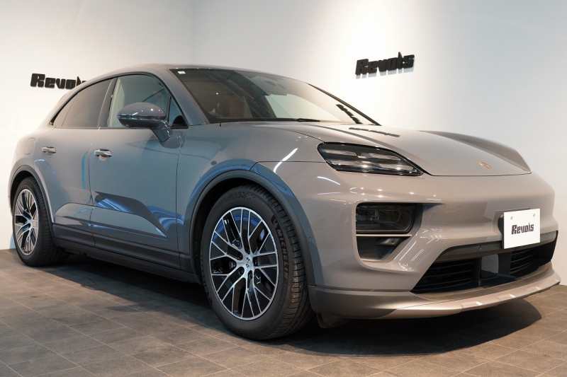 ポルシェ マカン Electric OP208 PASM付エアサス レザーパッケージ 20インチMacanSホイールパノラマルーフ スレートグレーネオ 禁煙車 中古車