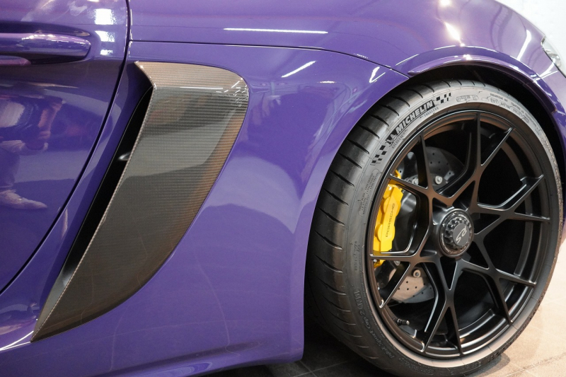 ポルシェ 718スパイダー RS PDK 1オーナー ウルトラヴァイオレット/PTSカラー ヴァイザッハPKG PCCB Fリフト クロノPKG 中古車 中古車