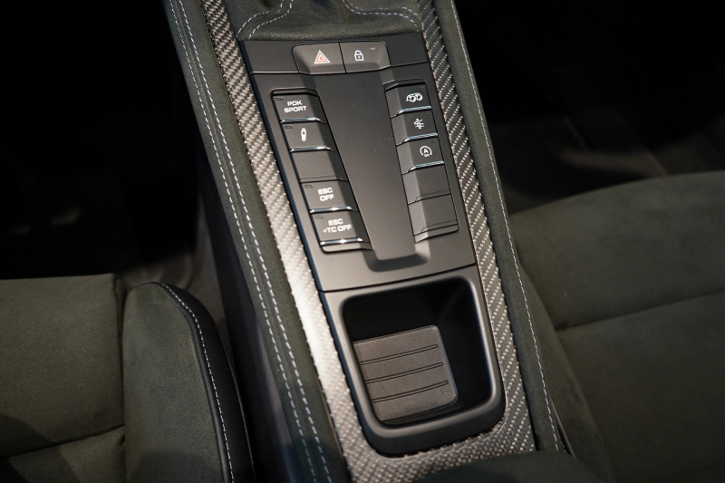 ポルシェ 718スパイダー RS PDK 1オーナー ウルトラヴァイオレット/PTSカラー ヴァイザッハPKG PCCB Fリフト クロノPKG 中古車 中古車