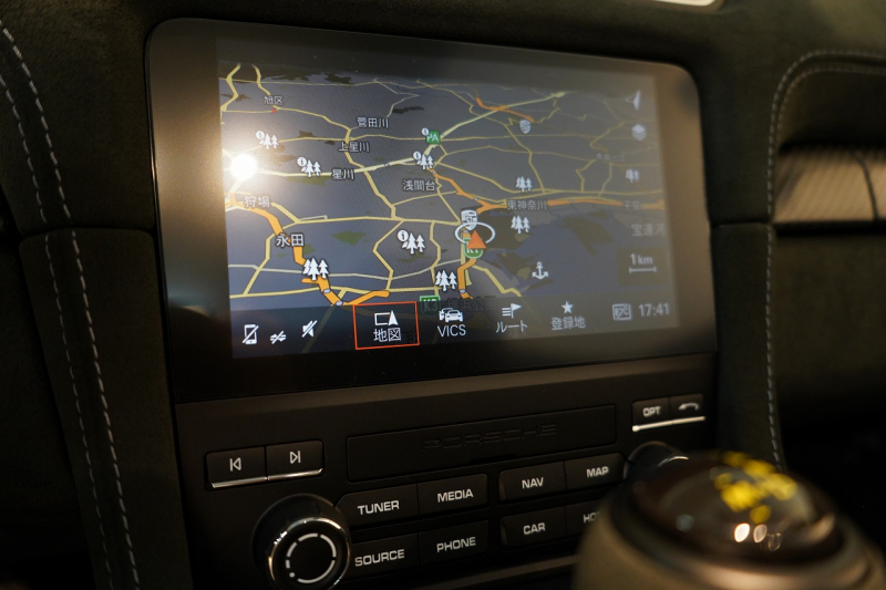 ポルシェ 718スパイダー RS PDK 1オーナー ウルトラヴァイオレット/PTSカラー ヴァイザッハPKG PCCB Fリフト クロノPKG 中古車 中古車