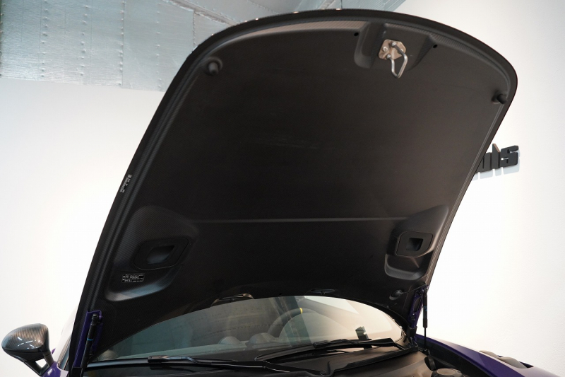 ポルシェ 718スパイダー RS PDK 1オーナー ウルトラヴァイオレット/PTSカラー ヴァイザッハPKG PCCB Fリフト クロノPKG 中古車 中古車