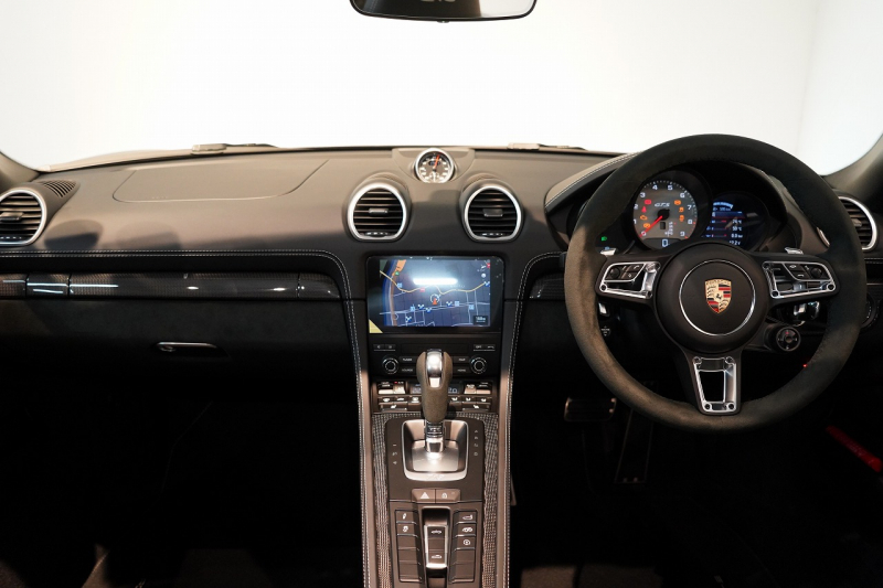 ポルシェ 718 ボクスター GTS 4.0 PDK OP246 登録済未使用車 GTSインテリアPKG 18wayスポーツシートプラス LEDヘッドライト BOSE ACC バナジウムグレー 中古車 中古車