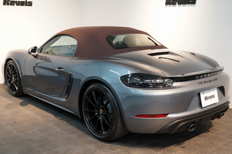 ポルシェ 718 ボクスター GTS 4.0 PDK OP246 登録済未使用車 GTSインテリアPKG 18wayスポーツシートプラス LEDヘッドライト BOSE ACC バナジウムグレー 中古車 中古車