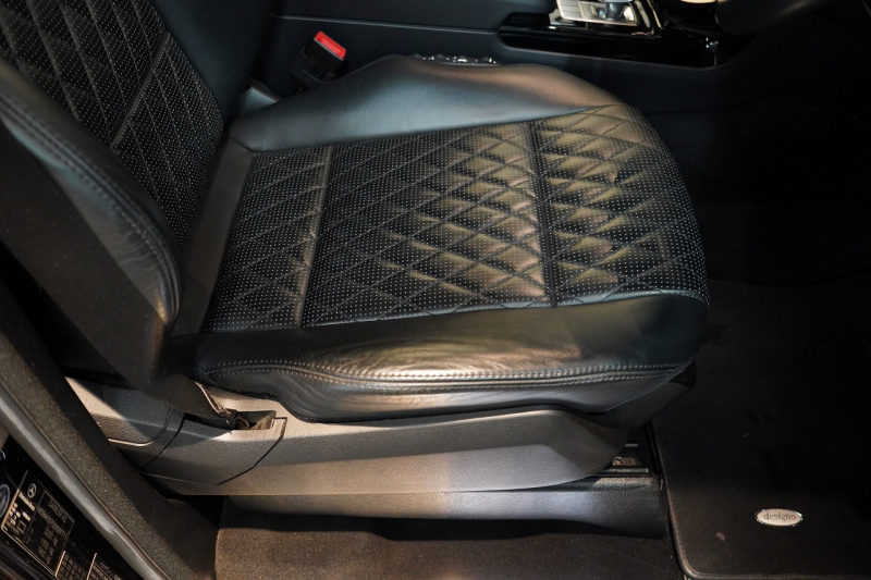 AMG Gクラス G63 designoエクスクルーシブインテリア サイドビューカメラ 禁煙車 中古車 中古車