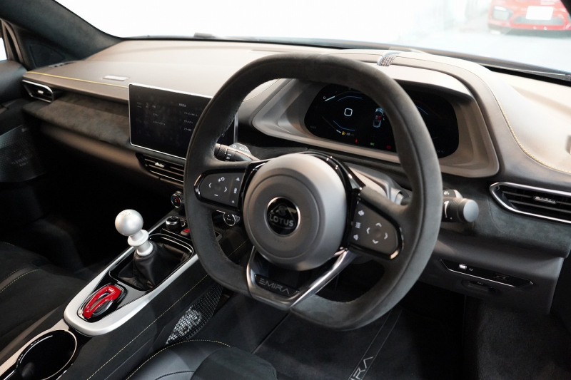 ロータス エミーラ V6 FIRST EDITION 6MT 1オーナー フルブラックパック 中古車 中古車