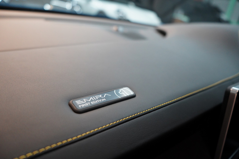 ロータス エミーラ V6 FIRST EDITION 6MT 1オーナー フルブラックパック 中古車 中古車