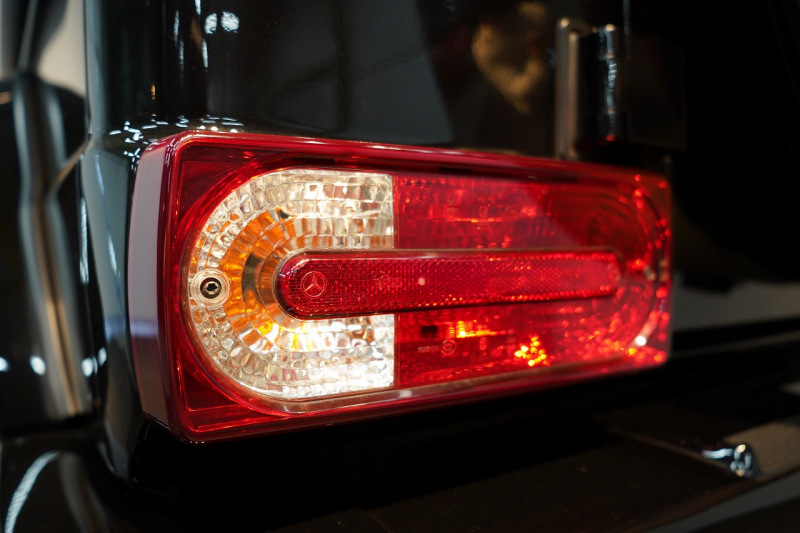 AMG Gクラス G63 designoエクスクルーシブインテリアPKG ラゲッジボード 禁煙車 中古車 中古車