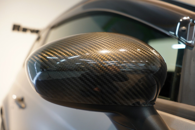 アバルト 595 モメント 5MT 左H 全国49台限定 ミシュラン25年製新品タイヤ交換済 専用マットグレー 中古車 中古車