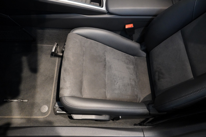 ポルシェ ボクスター(Type981) S PDK スポクロ スポーツテールパイプ スポーツステア 20インチCarreraSホイール 中古車 中古車